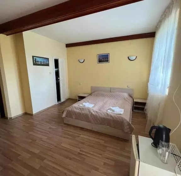 Family Hotel Saint Peter