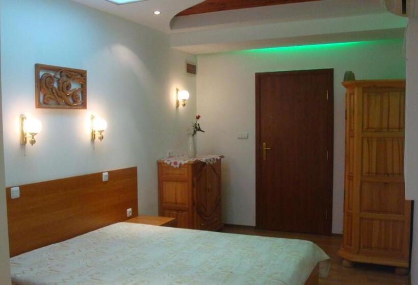 Family Hotel Saint Peter