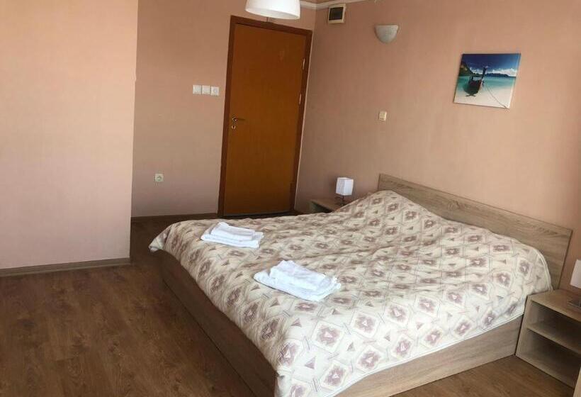 Family Hotel Saint Peter