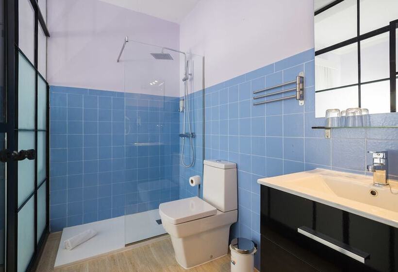 Hotelli Bluebelle Marbella