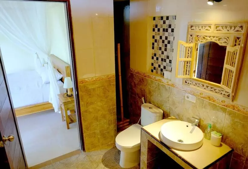 ホテル Dukuh Village Villas & Art