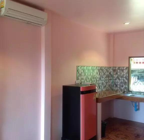 ホテル Easy Life Bungalows