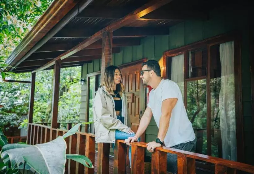 Hotelli Jaguarundi Jungle Lodge   Monteverde