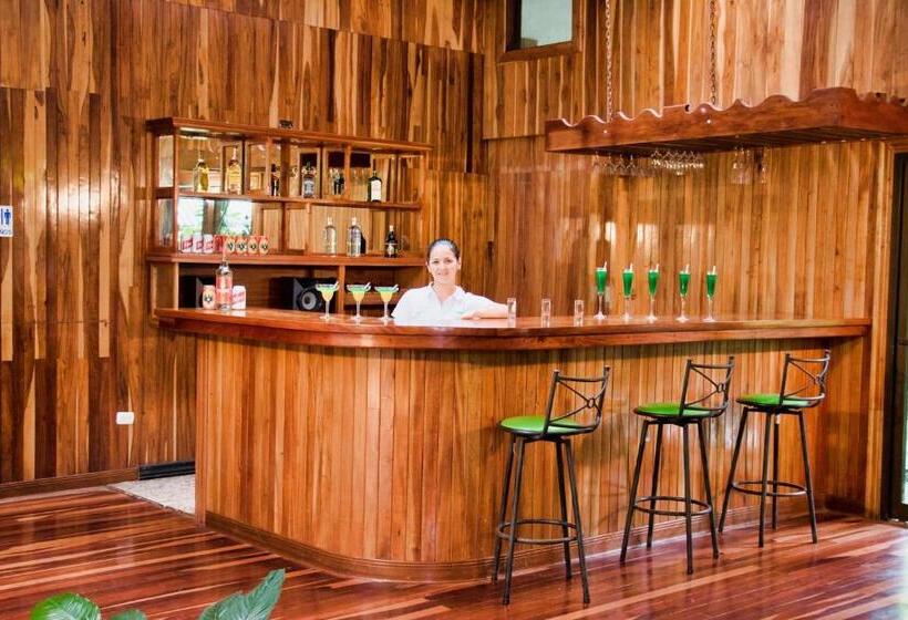 酒店 Jaguarundi Jungle Lodge   Monteverde