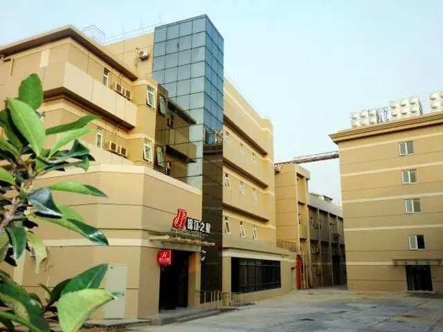 Hotelli Jinjiang Inn Taizhou Huangyan Huancheng East Road