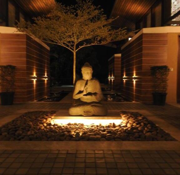 Hotel Lago Leisure Resort & Spa