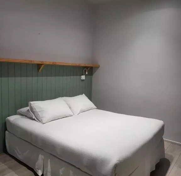 ホテル Las Terrazas Express