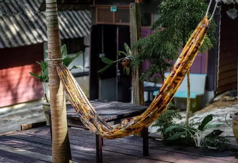 Hotelli Tuk Tuk Guesthouse