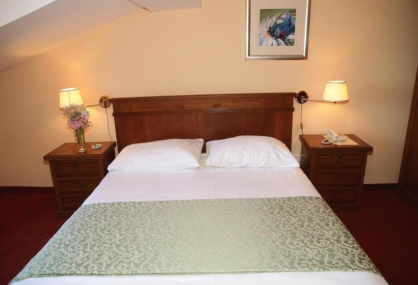 فندق Villa Ariston