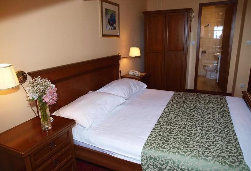 فندق Villa Ariston