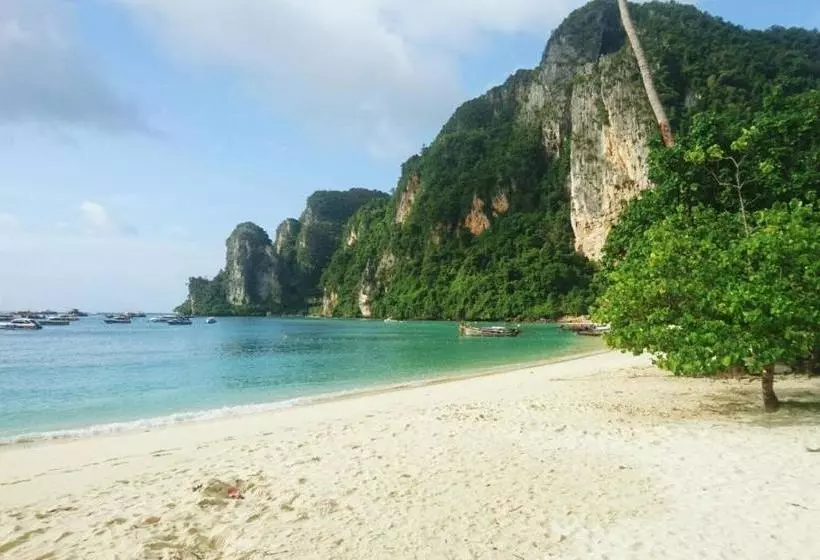 Mama Beach Residence Adults Only