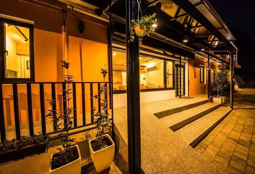 پانسیون Jnbnb