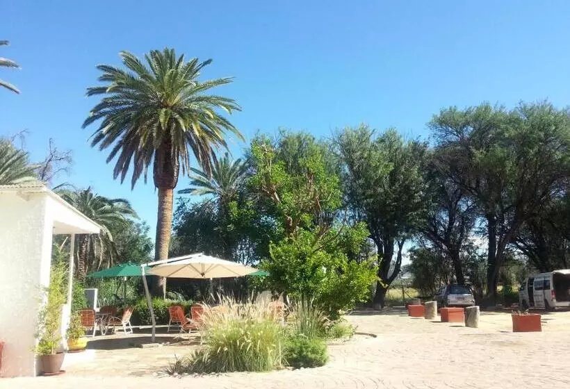 پانسیون Omaruru Guesthouse