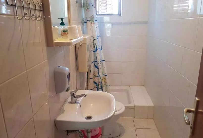 Simple&central Hostel