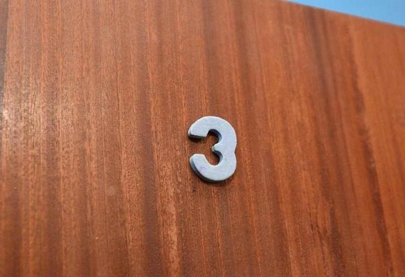 Simple&central Hostel