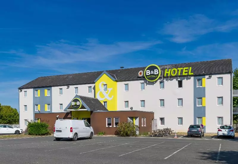 B&b Hotel Bourges 1