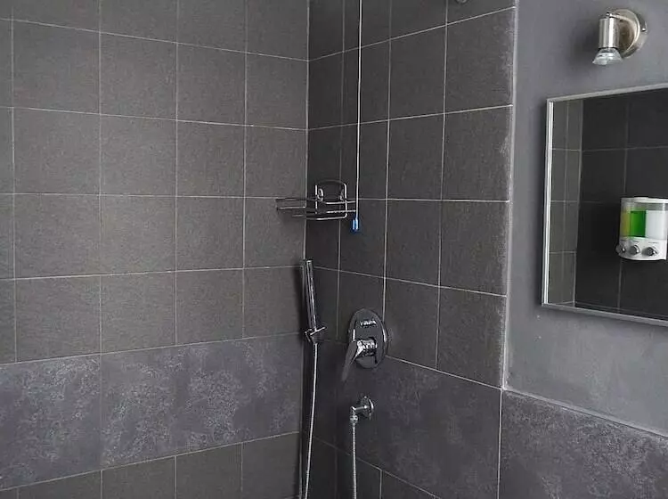 ベッドアンドブレックファースト La Pergola