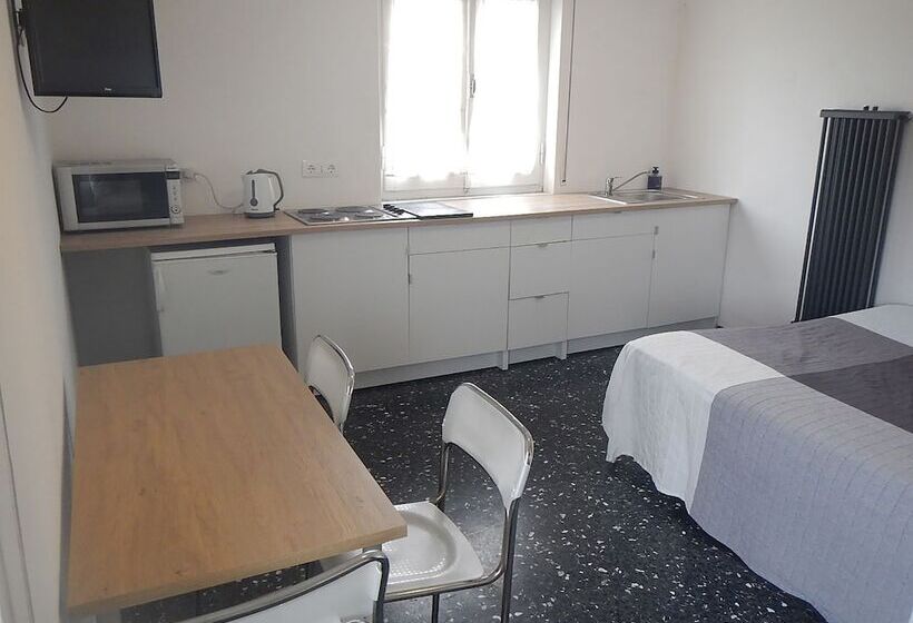 ベッドアンドブレックファースト La Pergola