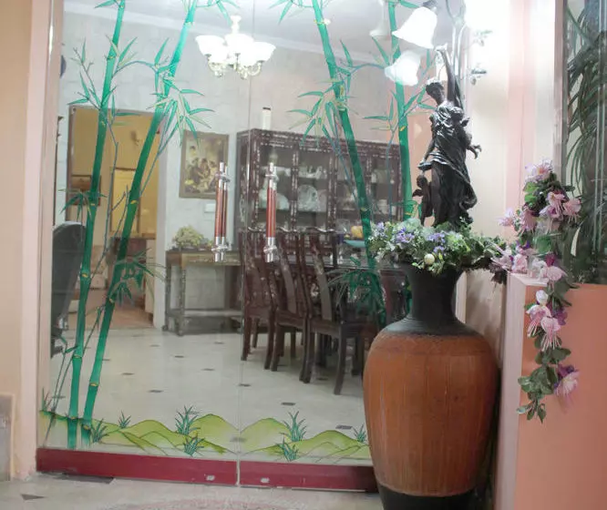 تختخواب و صبحانه Lahore Guest House