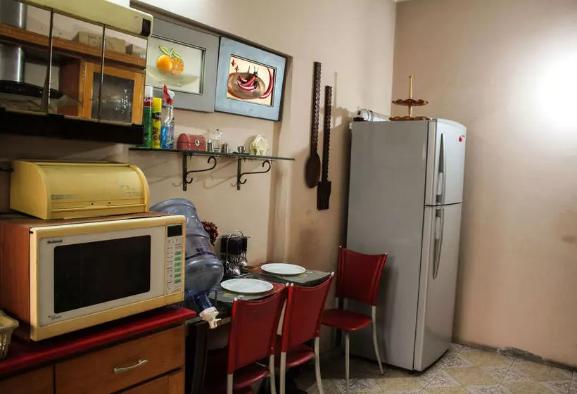 تختخواب و صبحانه Lahore Guest House