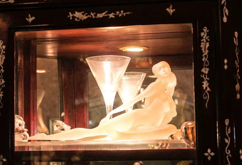 تختخواب و صبحانه Lahore Guest House