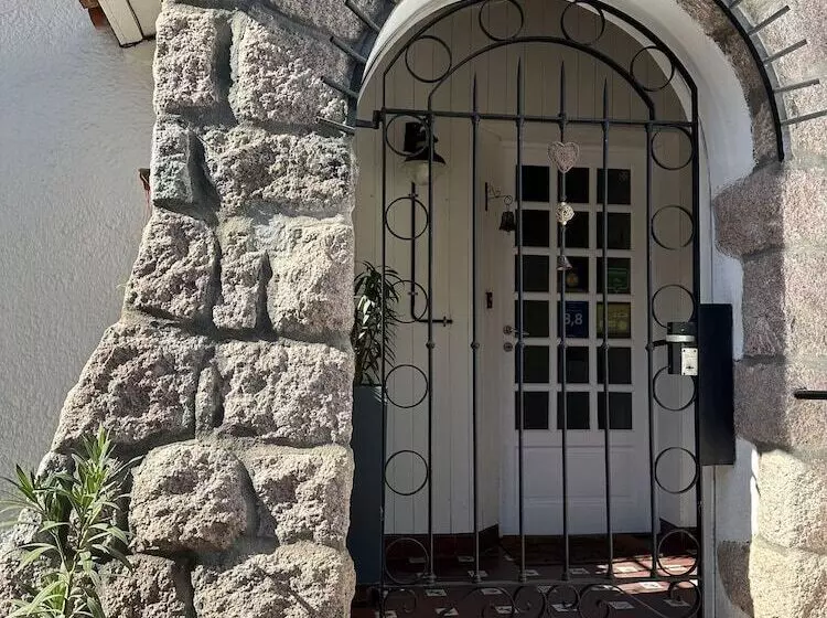 Hostelli Apart Hostería Plaza