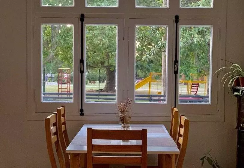 Hostelli Apart Hostería Plaza