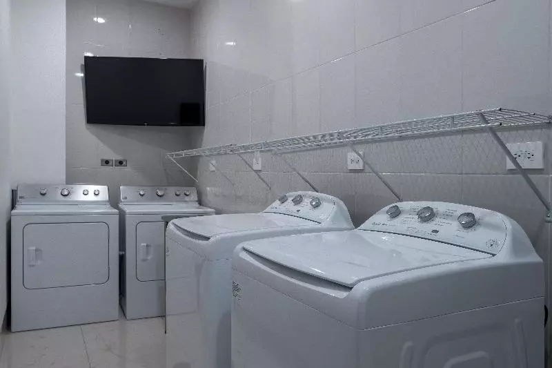 Hotelli Holiday Inn Express & Suites Silao Aeropuerto Terminal, An Ihg