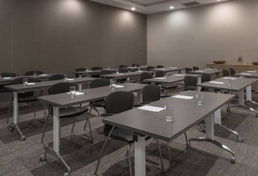 ホテル Holiday Inn Express & Suites Silao Aeropuerto Terminal, An Ihg