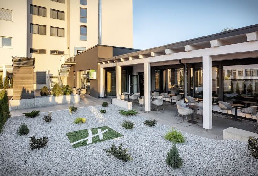 בית מלון כפרי Holiday Inn   Villingen   Schwenningen, An Ihg