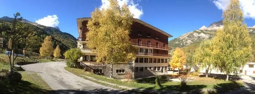 Hotelli Les écrins D Azur