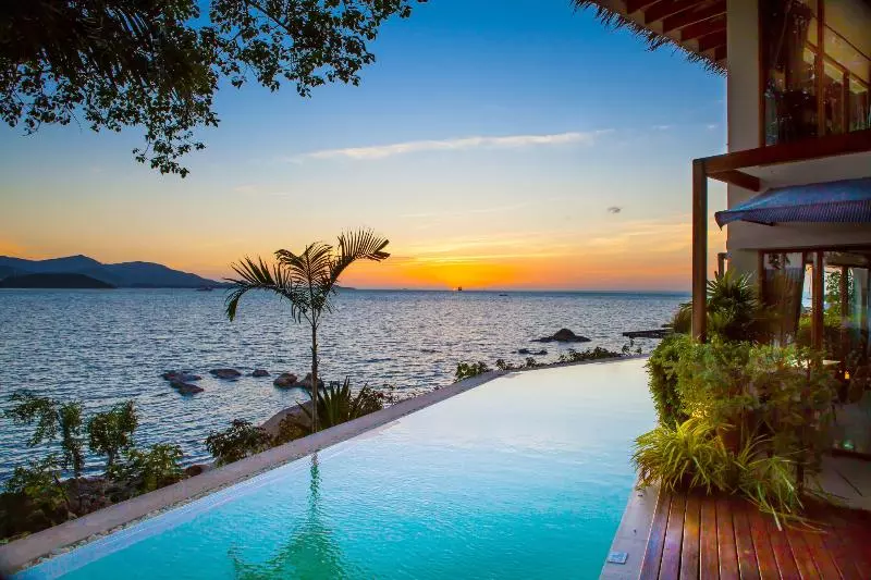 Hotelli Sea Sun Bed & Beyond