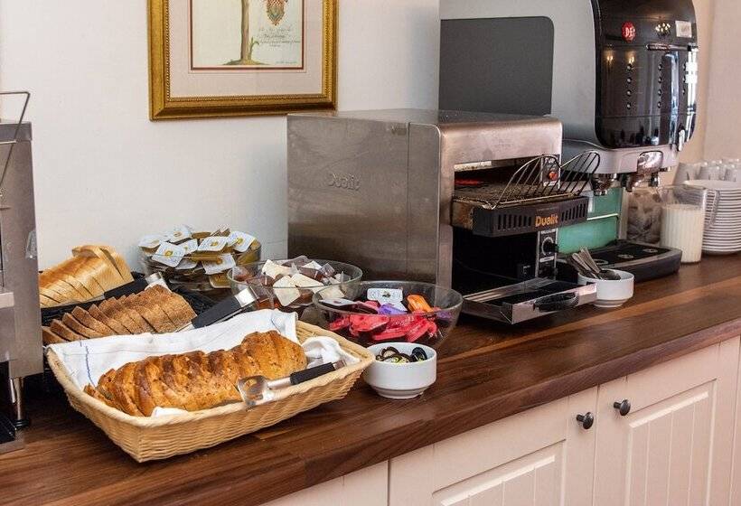 Tlh Victoria Hotel   Tlh Leisure, Entertainment And Spa Resort