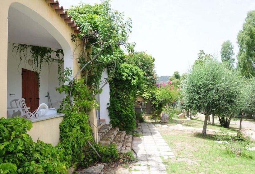 호텔 Villaggio Camping Torre Salinas