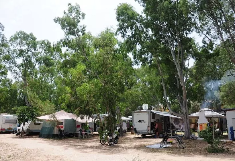 Hotelli Villaggio Camping Torre Salinas