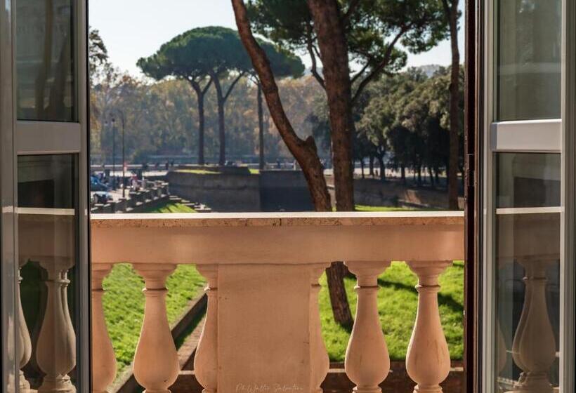 هتل We Love Roma Guest House