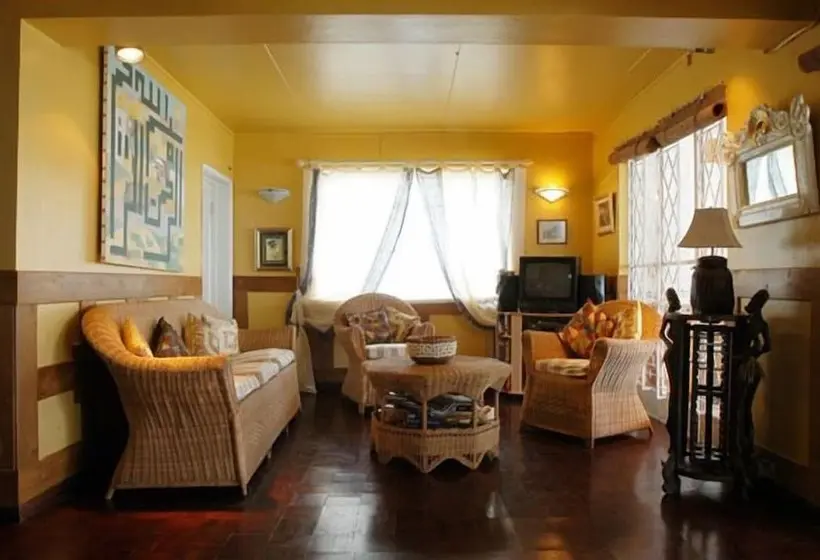 Ocean Beach Villa