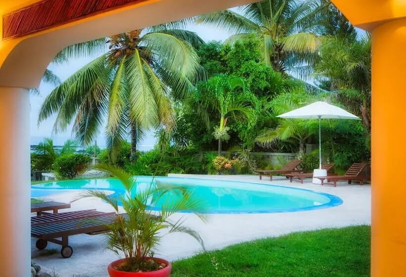 Ocean Beach Villa