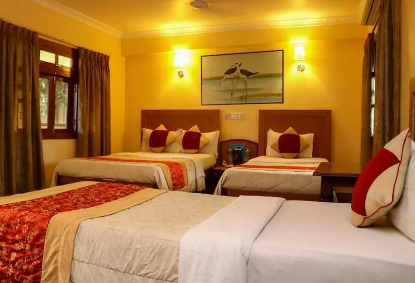 استراحتگاه Wildlife Camp