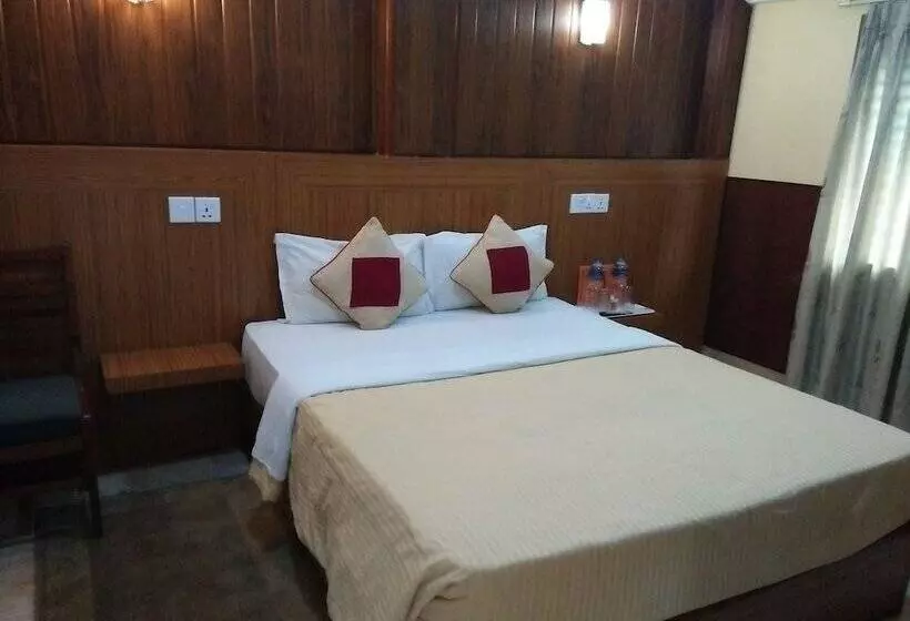 استراحتگاه Wildlife Camp