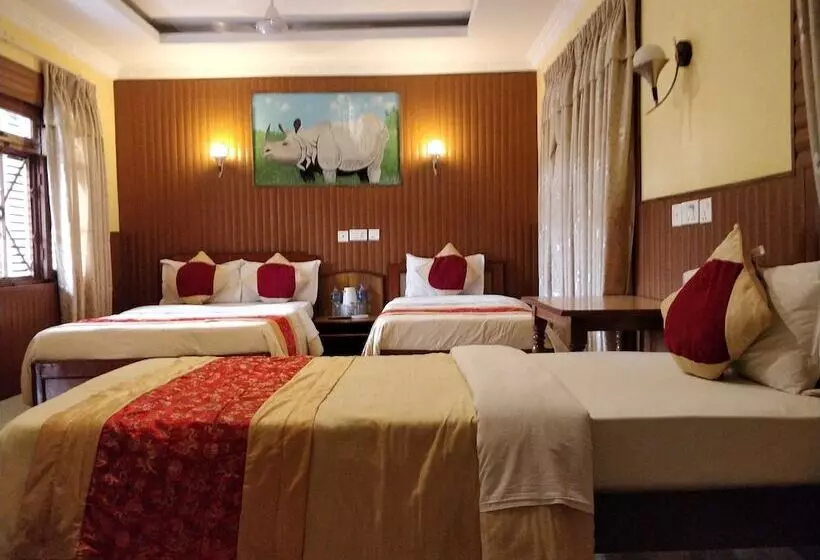 استراحتگاه Wildlife Camp
