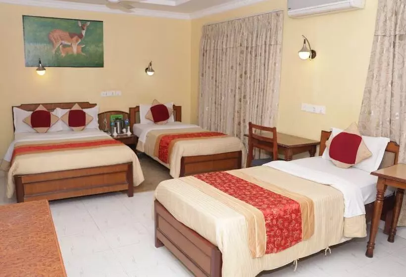 استراحتگاه Wildlife Camp