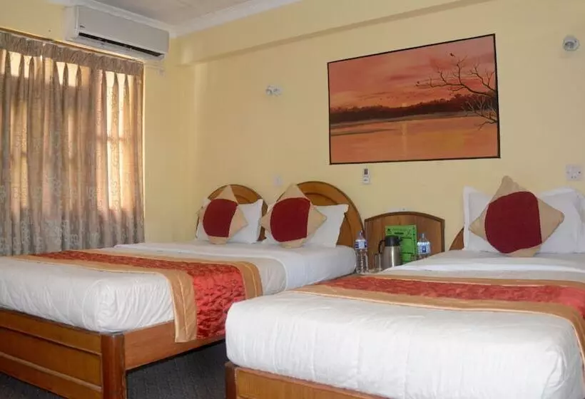 استراحتگاه Wildlife Camp