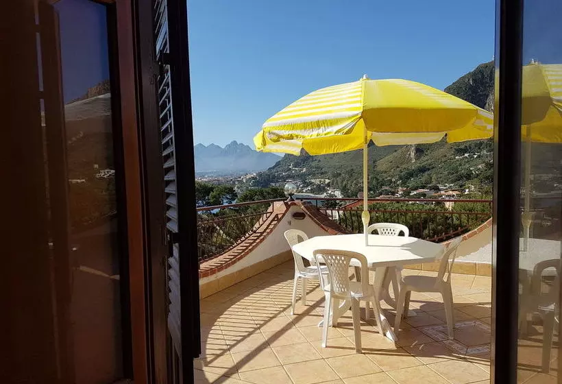 Villa Del Golfo