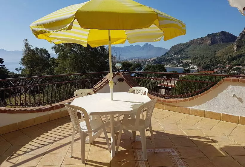 Villa Del Golfo
