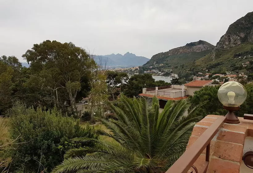 Villa Del Golfo