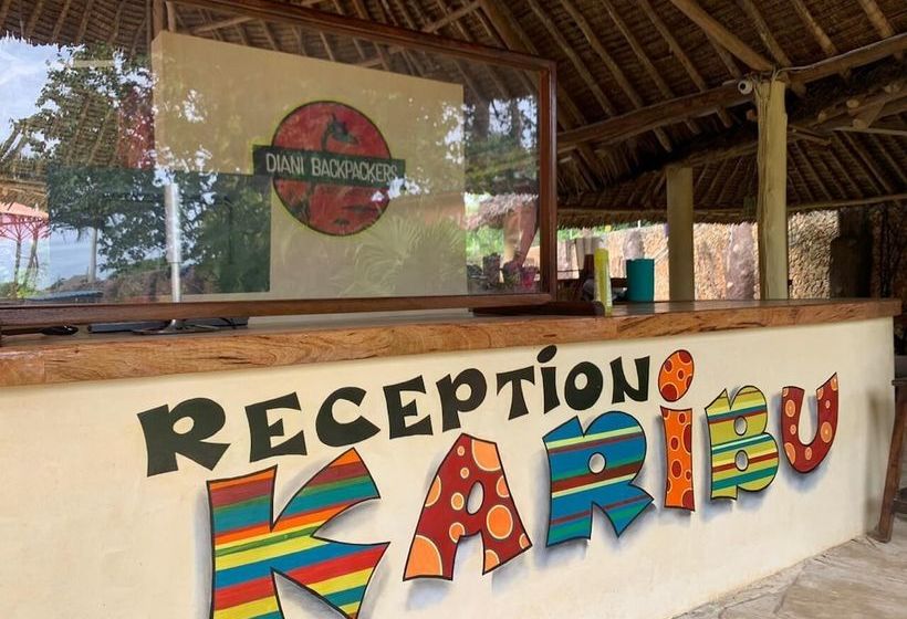 هاستل Diani Backpackers Adults Only