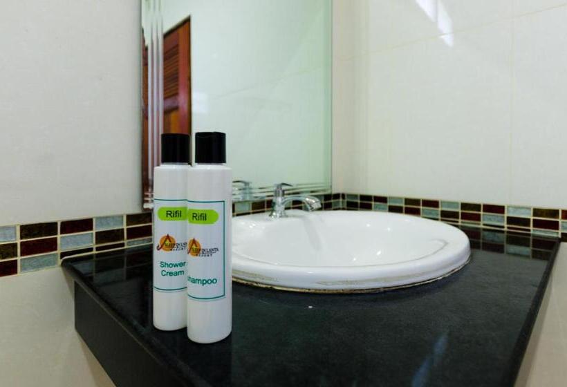 Albergue Sleep In Lanta Resort