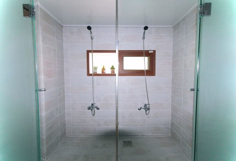 Ostello The Wendy House