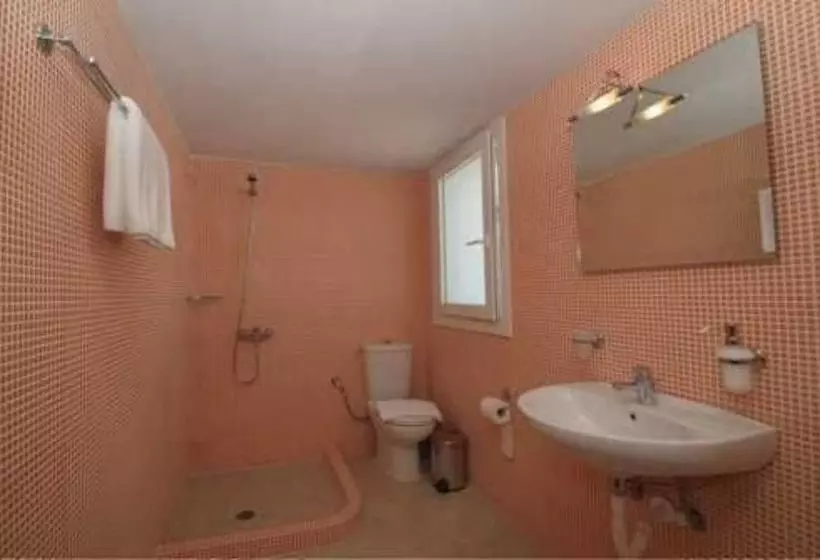 Castri Village   Kythira Quality Resort